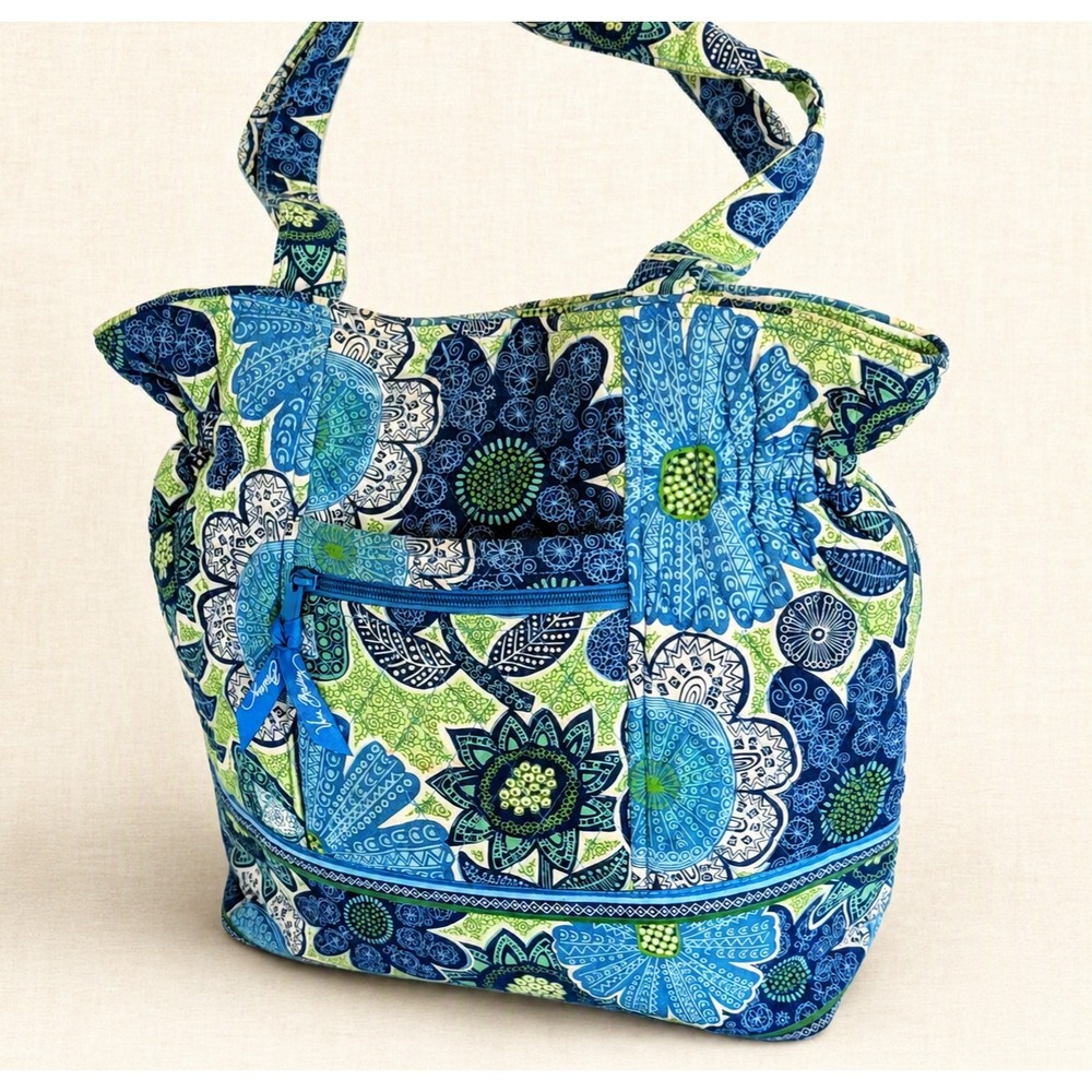 Vera Bradley Laura Shopper Tote Doodle Daisy Blue Green Retired 2012 Quilted Bag